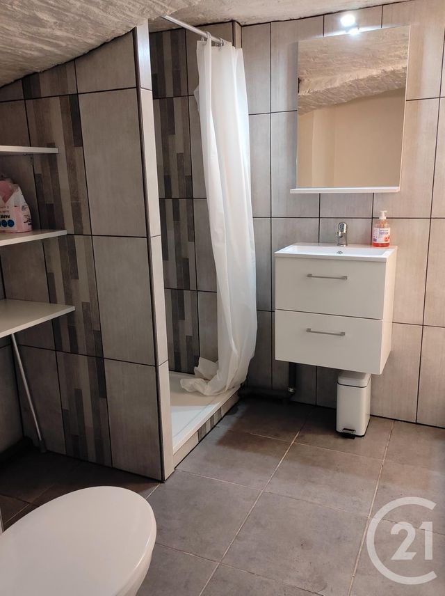 Studio à louer - 1 pièce - 20.11 m2 - LILLE - 59 - NORD-PAS-DE-CALAIS - Century 21 Rue Nationale Studio à louer - 1 pièce - 20.11 m2 - LILLE - 59 - NORD-PAS-DE-CALAIS - Century 21 Rue Nationale