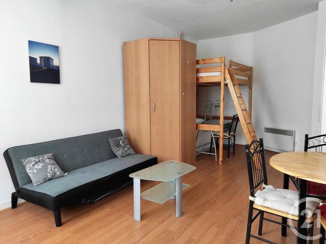 Studio à louer - 1 pièce - 20.11 m2 - LILLE - 59 - NORD-PAS-DE-CALAIS - Century 21 Rue Nationale Studio à louer - 1 pièce - 20.11 m2 - LILLE - 59 - NORD-PAS-DE-CALAIS - Century 21 Rue Nationale