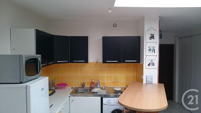 Afficher la photo en grand Appartement F1 à louer - 1 pièce - 33.6 m2 - LILLE - 59 - NORD-PAS-DE-CALAIS - Century 21 Rue Nationale