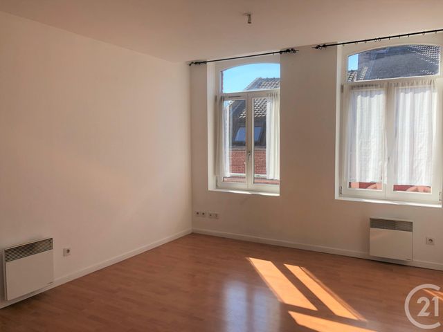 Appartement F2 à louer - 2 pièces - 33.3 m2 - LILLE - 59 - NORD-PAS-DE-CALAIS - Century 21 Rue Nationale Appartement F2 à louer - 2 pièces - 33.3 m2 - LILLE - 59 - NORD-PAS-DE-CALAIS - Century 21 Rue Nationale