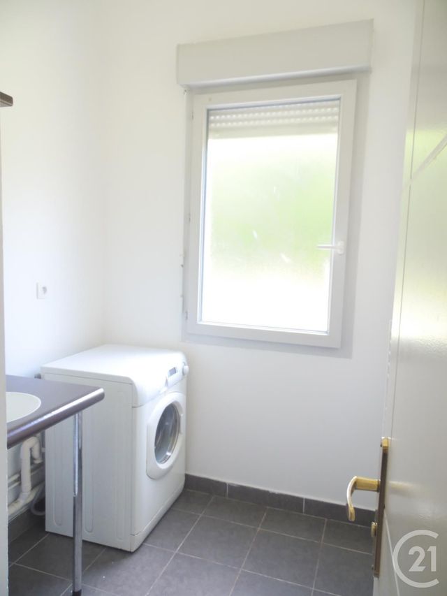 Appartement à louer - 2 pièces - 38.96 m2 - LILLE - 59 - NORD-PAS-DE-CALAIS - Century 21 Rue Nationale Appartement à louer - 2 pièces - 38.96 m2 - LILLE - 59 - NORD-PAS-DE-CALAIS - Century 21 Rue Nationale