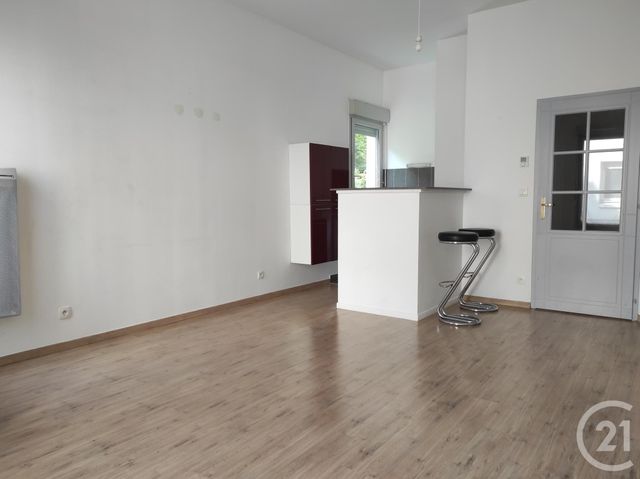 Appartement à louer - 2 pièces - 38.96 m2 - LILLE - 59 - NORD-PAS-DE-CALAIS - Century 21 Rue Nationale Appartement à louer - 2 pièces - 38.96 m2 - LILLE - 59 - NORD-PAS-DE-CALAIS - Century 21 Rue Nationale