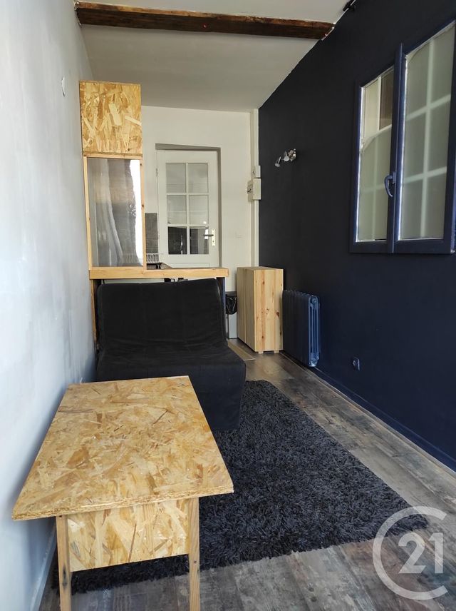Appartement à louer - 2 pièces - 26.0 m2 - LILLE - 59 - NORD-PAS-DE-CALAIS - Century 21 Rue Nationale Appartement à louer - 2 pièces - 26.0 m2 - LILLE - 59 - NORD-PAS-DE-CALAIS - Century 21 Rue Nationale
