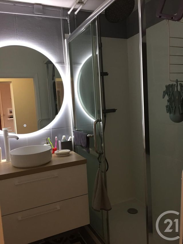 Appartement F3 à louer - 3 pièces - 57.86 m2 - LAMBERSART - 59 - NORD-PAS-DE-CALAIS - Century 21 Rue Nationale Appartement F3 à louer - 3 pièces - 57.86 m2 - LAMBERSART - 59 - NORD-PAS-DE-CALAIS - Century 21 Rue Nationale