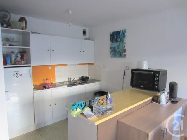 Studio à louer - 1 pièce - 40.72 m2 - LILLE - 59 - NORD-PAS-DE-CALAIS - Century 21 Rue Nationale Studio à louer - 1 pièce - 40.72 m2 - LILLE - 59 - NORD-PAS-DE-CALAIS - Century 21 Rue Nationale