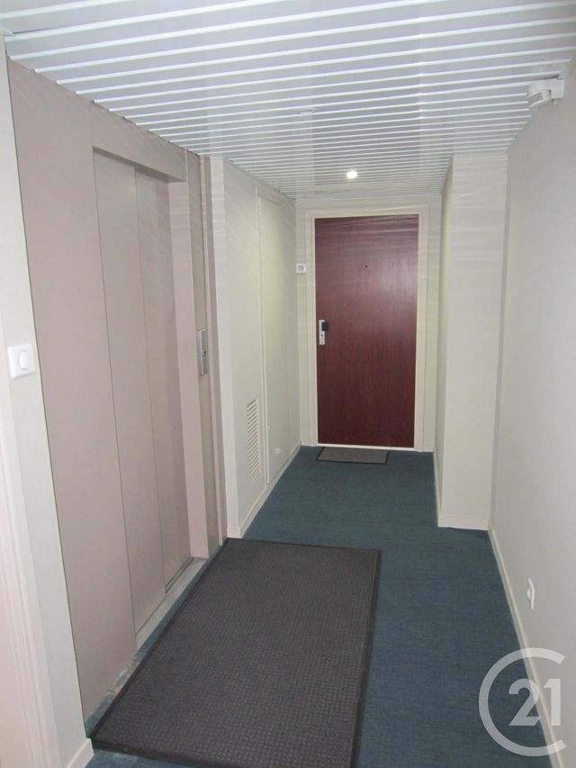 Studio à louer - 1 pièce - 40.72 m2 - LILLE - 59 - NORD-PAS-DE-CALAIS - Century 21 Rue Nationale Studio à louer - 1 pièce - 40.72 m2 - LILLE - 59 - NORD-PAS-DE-CALAIS - Century 21 Rue Nationale
