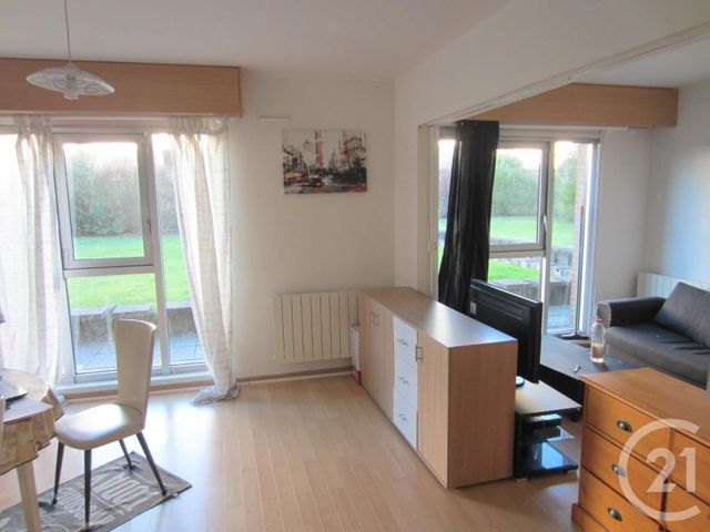 Studio à louer - 1 pièce - 40.72 m2 - LILLE - 59 - NORD-PAS-DE-CALAIS - Century 21 Rue Nationale Studio à louer - 1 pièce - 40.72 m2 - LILLE - 59 - NORD-PAS-DE-CALAIS - Century 21 Rue Nationale