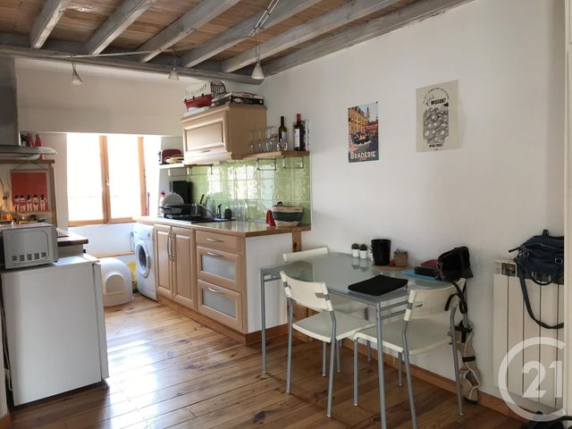 Appartement F3 à vendre - 3 pièces - 35.0 m2 - LILLE - 59 - NORD-PAS-DE-CALAIS - Century 21 Rue Nationale Appartement F3 à vendre - 3 pièces - 35.0 m2 - LILLE - 59 - NORD-PAS-DE-CALAIS - Century 21 Rue Nationale