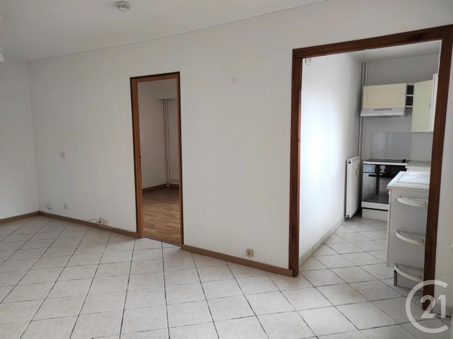 Appartement F2 à louer - 2 pièces - 50.4 m2 - LILLE - 59 - NORD-PAS-DE-CALAIS - Century 21 Rue Nationale Appartement F2 à louer - 2 pièces - 50.4 m2 - LILLE - 59 - NORD-PAS-DE-CALAIS - Century 21 Rue Nationale