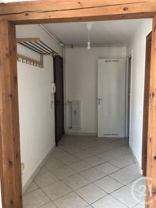 Appartement F2 à louer - 2 pièces - 50.4 m2 - LILLE - 59 - NORD-PAS-DE-CALAIS - Century 21 Rue Nationale Appartement F2 à louer - 2 pièces - 50.4 m2 - LILLE - 59 - NORD-PAS-DE-CALAIS - Century 21 Rue Nationale