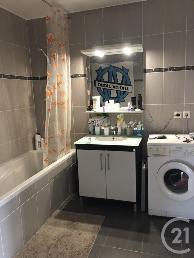 Appartement F4 à louer - 4 pièces - 89.3 m2 - LILLE - 59 - NORD-PAS-DE-CALAIS - Century 21 Rue Nationale Appartement F4 à louer - 4 pièces - 89.3 m2 - LILLE - 59 - NORD-PAS-DE-CALAIS - Century 21 Rue Nationale