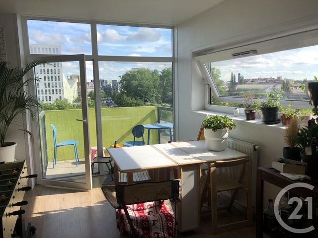 Appartement F4 à louer - 4 pièces - 89.3 m2 - LILLE - 59 - NORD-PAS-DE-CALAIS - Century 21 Rue Nationale Appartement F4 à louer - 4 pièces - 89.3 m2 - LILLE - 59 - NORD-PAS-DE-CALAIS - Century 21 Rue Nationale