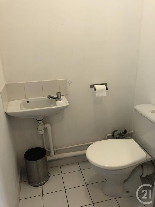 Appartement F2 à louer - 2 pièces - 43.43 m2 - LILLE - 59 - NORD-PAS-DE-CALAIS - Century 21 Rue Nationale Appartement F2 à louer - 2 pièces - 43.43 m2 - LILLE - 59 - NORD-PAS-DE-CALAIS - Century 21 Rue Nationale