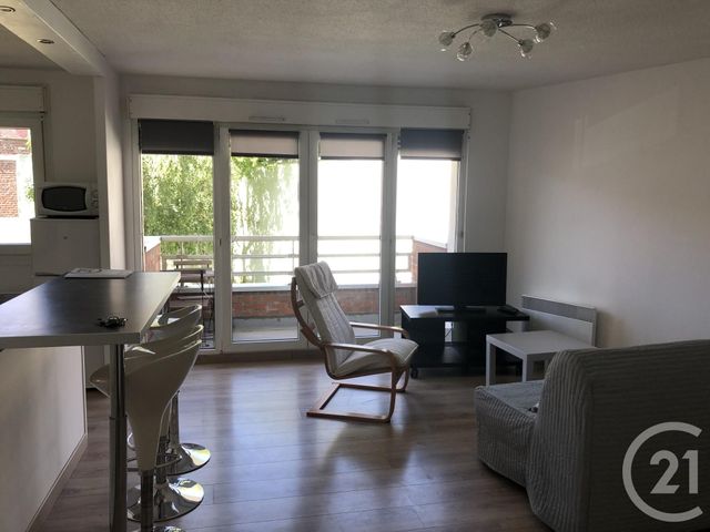 Appartement F2 à louer - 2 pièces - 43.43 m2 - LILLE - 59 - NORD-PAS-DE-CALAIS - Century 21 Rue Nationale Appartement F2 à louer - 2 pièces - 43.43 m2 - LILLE - 59 - NORD-PAS-DE-CALAIS - Century 21 Rue Nationale