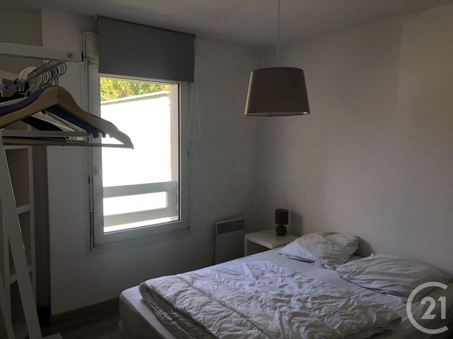 Appartement F2 à louer - 2 pièces - 43.43 m2 - LILLE - 59 - NORD-PAS-DE-CALAIS - Century 21 Rue Nationale Appartement F2 à louer - 2 pièces - 43.43 m2 - LILLE - 59 - NORD-PAS-DE-CALAIS - Century 21 Rue Nationale