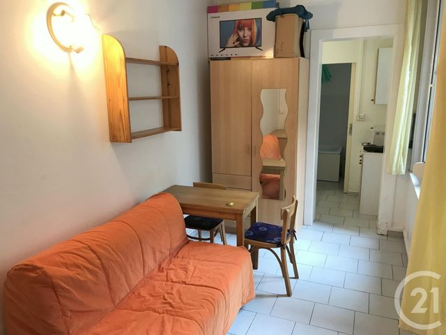 Afficher la photo en grand Appartement F1 à vendre - 1 pièce - 16.88 m2 - LILLE - 59 - NORD-PAS-DE-CALAIS - Century 21 Rue Nationale