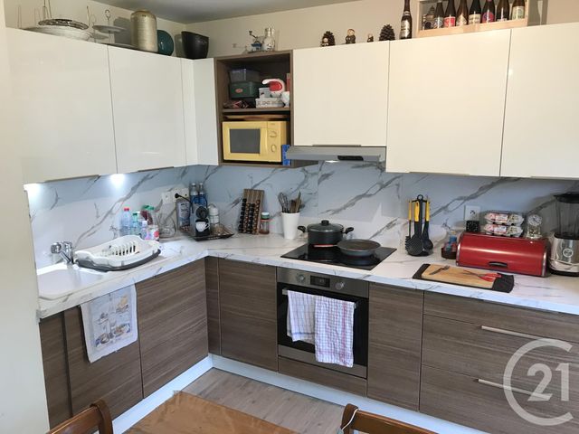 Afficher la photo en grand Appartement F3 à vendre - 3 pièces - 66.55 m2 - LA MADELEINE - 59 - NORD-PAS-DE-CALAIS - Century 21 Rue Nationale