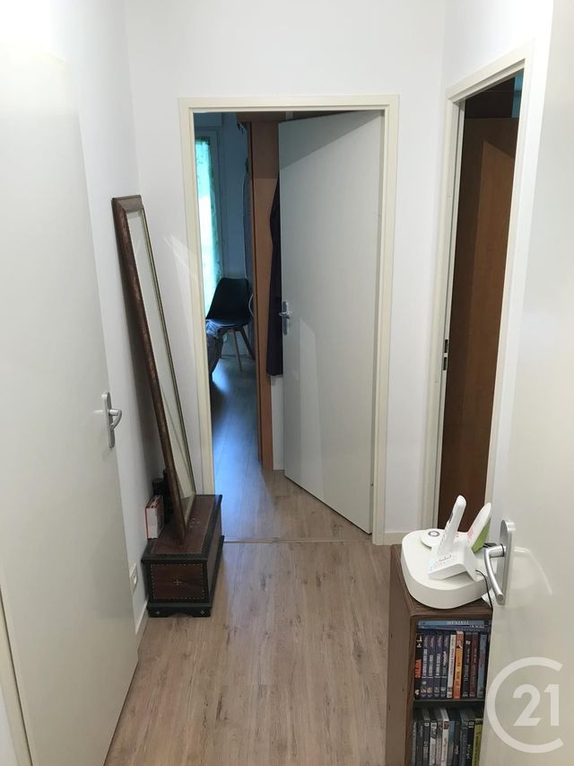 Afficher la photo en grand Appartement F3 à vendre - 3 pièces - 66.55 m2 - LA MADELEINE - 59 - NORD-PAS-DE-CALAIS - Century 21 Rue Nationale