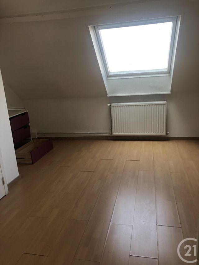 Afficher la photo en grand Appartement F3 à louer - 3 pièces - 79.43 m2 - LILLE - 59 - NORD-PAS-DE-CALAIS - Century 21 Rue Nationale