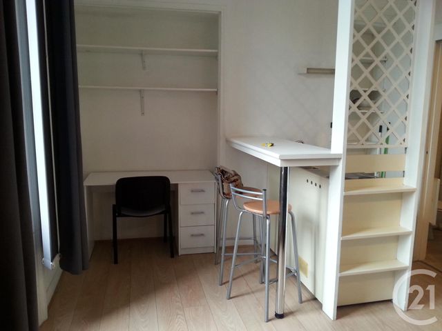 Appartement F1 à vendre - 1 pièce - 15.09 m2 - LILLE - 59 - NORD-PAS-DE-CALAIS - Century 21 Rue Nationale