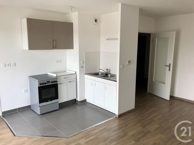 Appartement F2 à vendre - 2 pièces - 46.3 m2 - ROUBAIX - 59 - NORD-PAS-DE-CALAIS - Century 21 Rue Nationale