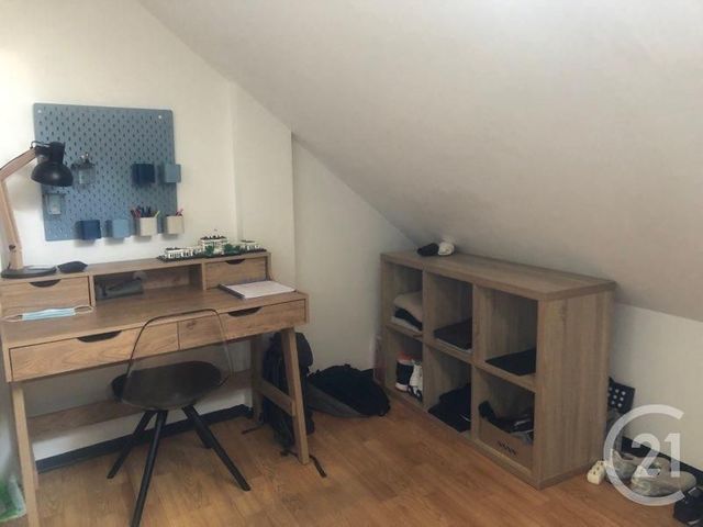Appartement F1 à louer - 1 pièce - 10.4 m2 - LILLE - 59 - NORD-PAS-DE-CALAIS - Century 21 Rue Nationale