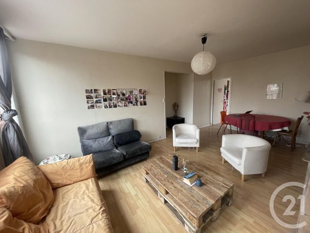 Appartement T4 à vendre - 4 pièces - 75.11 m2 - LILLE - 59 - NORD-PAS-DE-CALAIS - Century 21 Rue Nationale