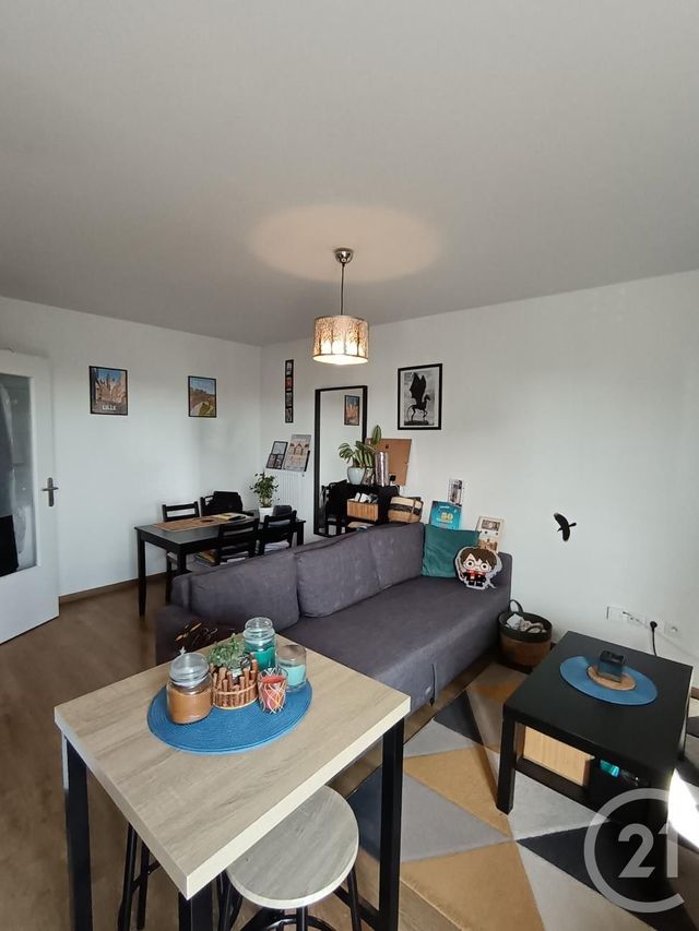 Appartement F2 à vendre - 2 pièces - 44.97 m2 - ROUBAIX - 59 - NORD-PAS-DE-CALAIS - Century 21 Rue Nationale