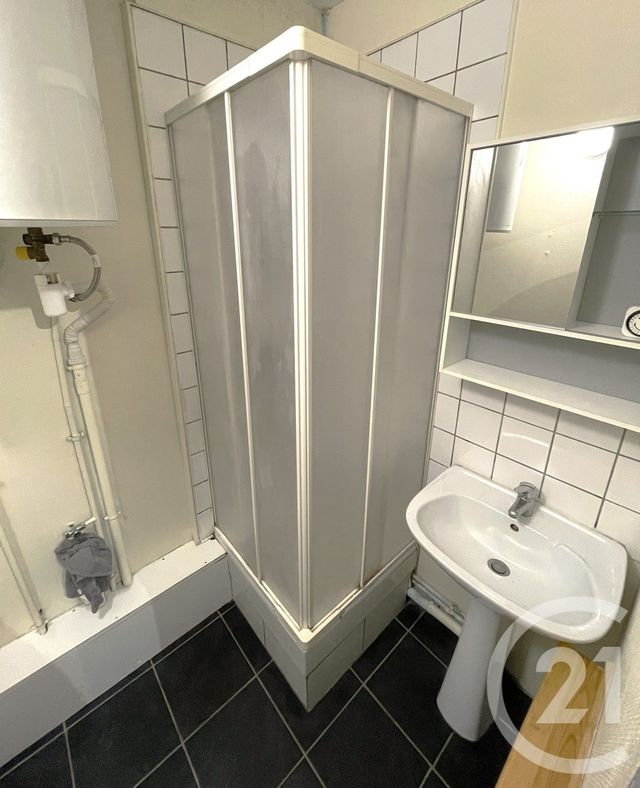 Afficher la photo en grand Appartement F2 à vendre - 2 pièces - 30.35 m2 - LOOS - 59 - NORD-PAS-DE-CALAIS - Century 21 Rue Nationale