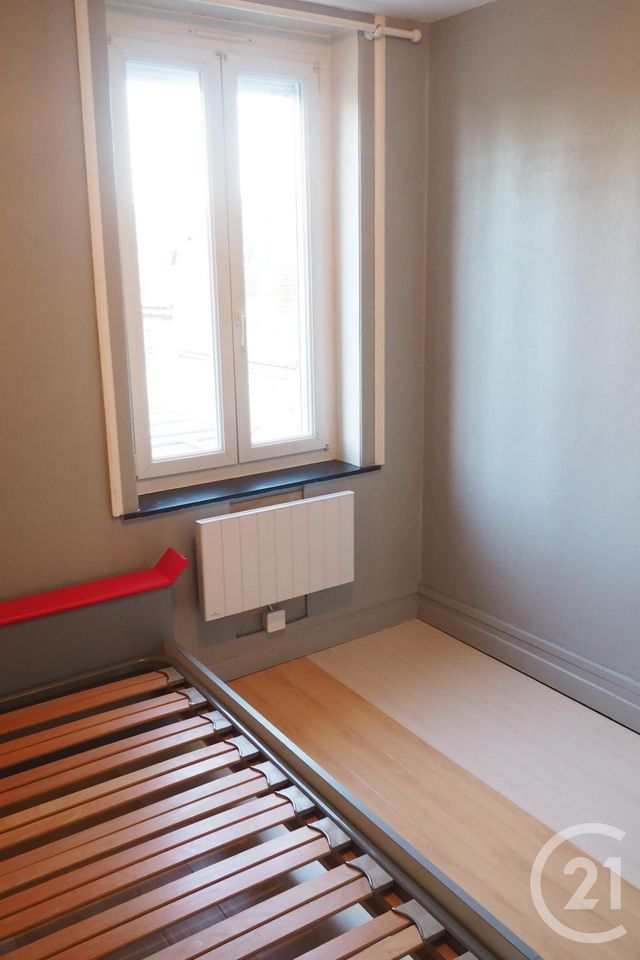 Afficher la photo en grand Appartement F2 à vendre - 2 pièces - 30.35 m2 - LOOS - 59 - NORD-PAS-DE-CALAIS - Century 21 Rue Nationale