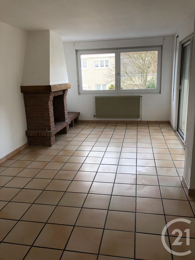 Appartement F3 à louer - 3 pièces - 73.17 m2 - LILLE - 59 - NORD-PAS-DE-CALAIS - Century 21 Rue Nationale