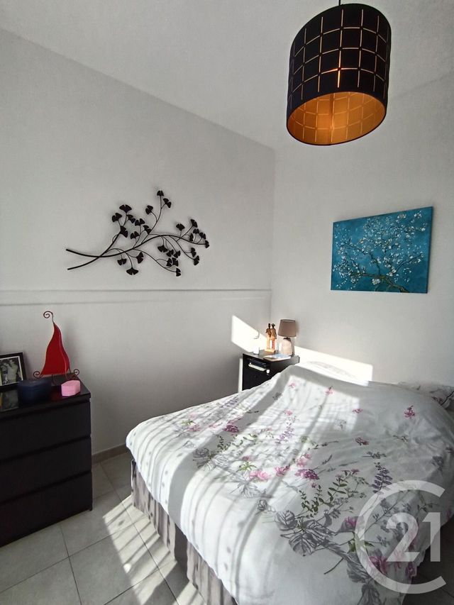 Appartement F2 à vendre - 2 pièces - 41.12 m2 - LILLE - 59 - NORD-PAS-DE-CALAIS - Century 21 Rue Nationale