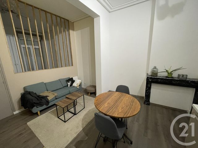 Appartement F2 à louer - 2 pièces - 34.38 m2 - TOURCOING - 59 - NORD-PAS-DE-CALAIS - Century 21 Rue Nationale