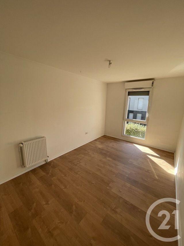 Appartement F4 à louer - 4 pièces - 81.14 m2 - LILLE - 59 - NORD-PAS-DE-CALAIS - Century 21 Rue Nationale