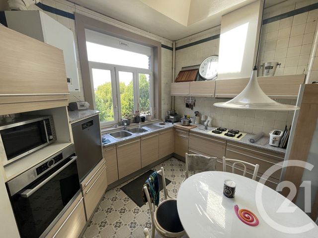 Appartement F5 à louer - 5 pièces - 131.89 m2 - LA MADELEINE - 59 - NORD-PAS-DE-CALAIS - Century 21 Rue Nationale