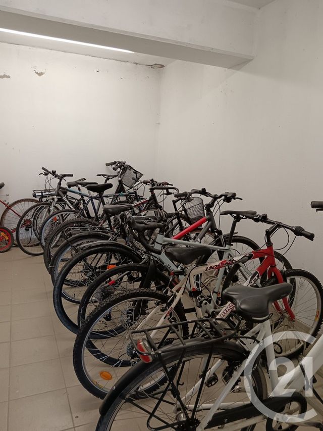 Appartement F3 à vendre - 3 pièces - 59.64 m2 - LILLE - 59 - NORD-PAS-DE-CALAIS - Century 21 Rue Nationale