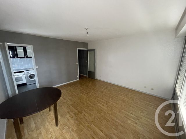 Appartement T2 à louer - 2 pièces - 47.55 m2 - LOOS - 59 - NORD-PAS-DE-CALAIS - Century 21 Rue Nationale
