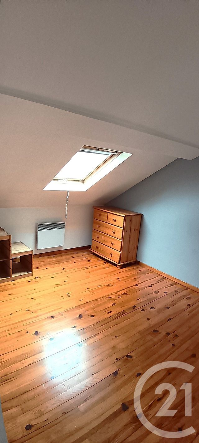 Appartement F1 bis à vendre - 2 pièces - 24.95 m2 - LILLE - 59 - NORD-PAS-DE-CALAIS - Century 21 Rue Nationale