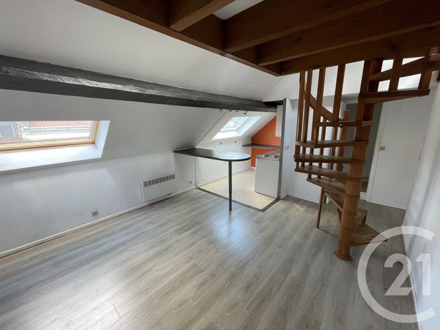 Appartement T2 à louer - 2 pièces - 40.5 m2 - LILLE - 59 - NORD-PAS-DE-CALAIS - Century 21 Rue Nationale