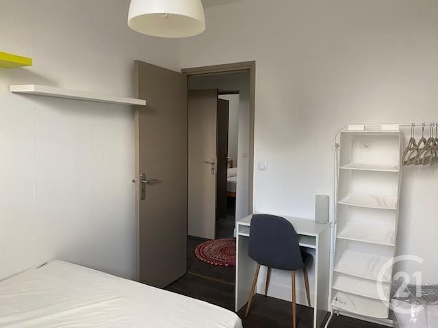 Afficher la photo en grand Appartement à louer - 4 pièces - 84.03 m2 - TOURCOING - 59 - NORD-PAS-DE-CALAIS - Century 21 Rue Nationale