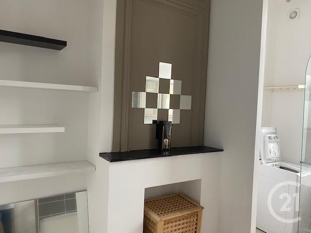 Afficher la photo en grand Appartement à louer - 4 pièces - 84.03 m2 - TOURCOING - 59 - NORD-PAS-DE-CALAIS - Century 21 Rue Nationale