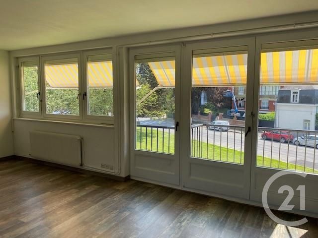 Appartement F3 à louer - 3 pièces - 64.0 m2 - LAMBERSART - 59 - NORD-PAS-DE-CALAIS - Century 21 Rue Nationale