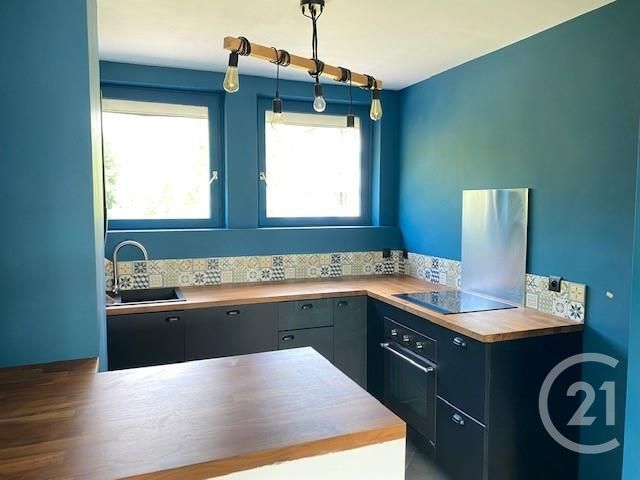 Appartement F3 à louer - 3 pièces - 64.0 m2 - LAMBERSART - 59 - NORD-PAS-DE-CALAIS - Century 21 Rue Nationale