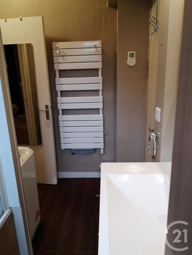 Appartement F2 à louer - 2 pièces - 42.92 m2 - LILLE - 59 - NORD-PAS-DE-CALAIS - Century 21 Rue Nationale