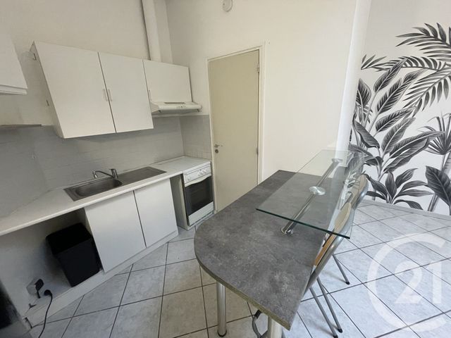 Appartement T2 à louer - 2 pièces - 44.88 m2 - LILLE - 59 - NORD-PAS-DE-CALAIS - Century 21 Rue Nationale