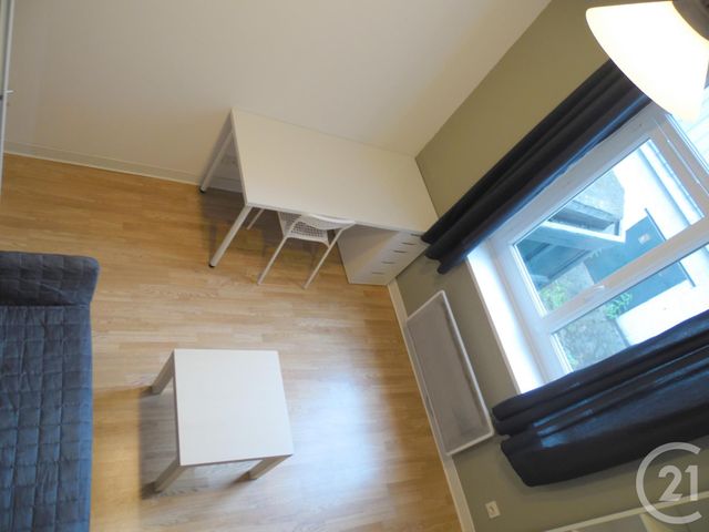 Appartement F3 à louer - 3 pièces - 22.46 m2 - LILLE - 59 - NORD-PAS-DE-CALAIS - Century 21 Rue Nationale
