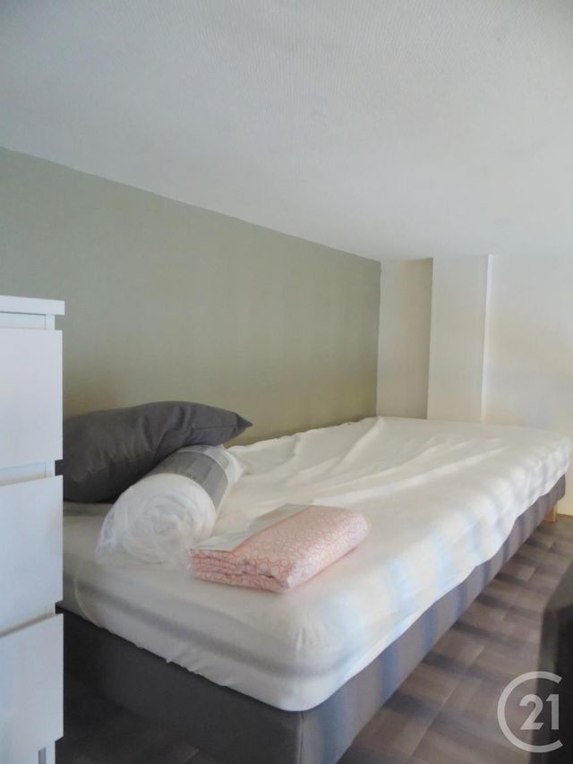 Appartement F3 à louer - 3 pièces - 22.46 m2 - LILLE - 59 - NORD-PAS-DE-CALAIS - Century 21 Rue Nationale