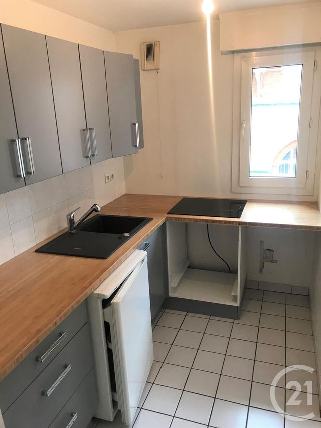 Appartement F2 à louer - 2 pièces - 52.31 m2 - LILLE - 59 - NORD-PAS-DE-CALAIS - Century 21 Rue Nationale