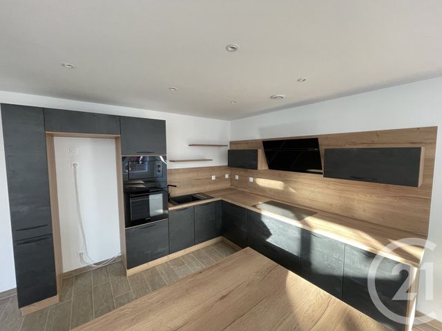 Appartement T4 à louer - 4 pièces - 90.48 m2 - TOURCOING - 59 - NORD-PAS-DE-CALAIS - Century 21 Rue Nationale