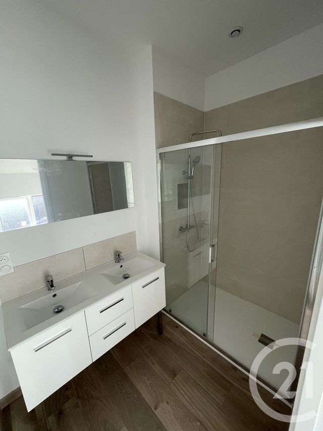 Appartement T4 à louer - 4 pièces - 92.85 m2 - TOURCOING - 59 - NORD-PAS-DE-CALAIS - Century 21 Rue Nationale